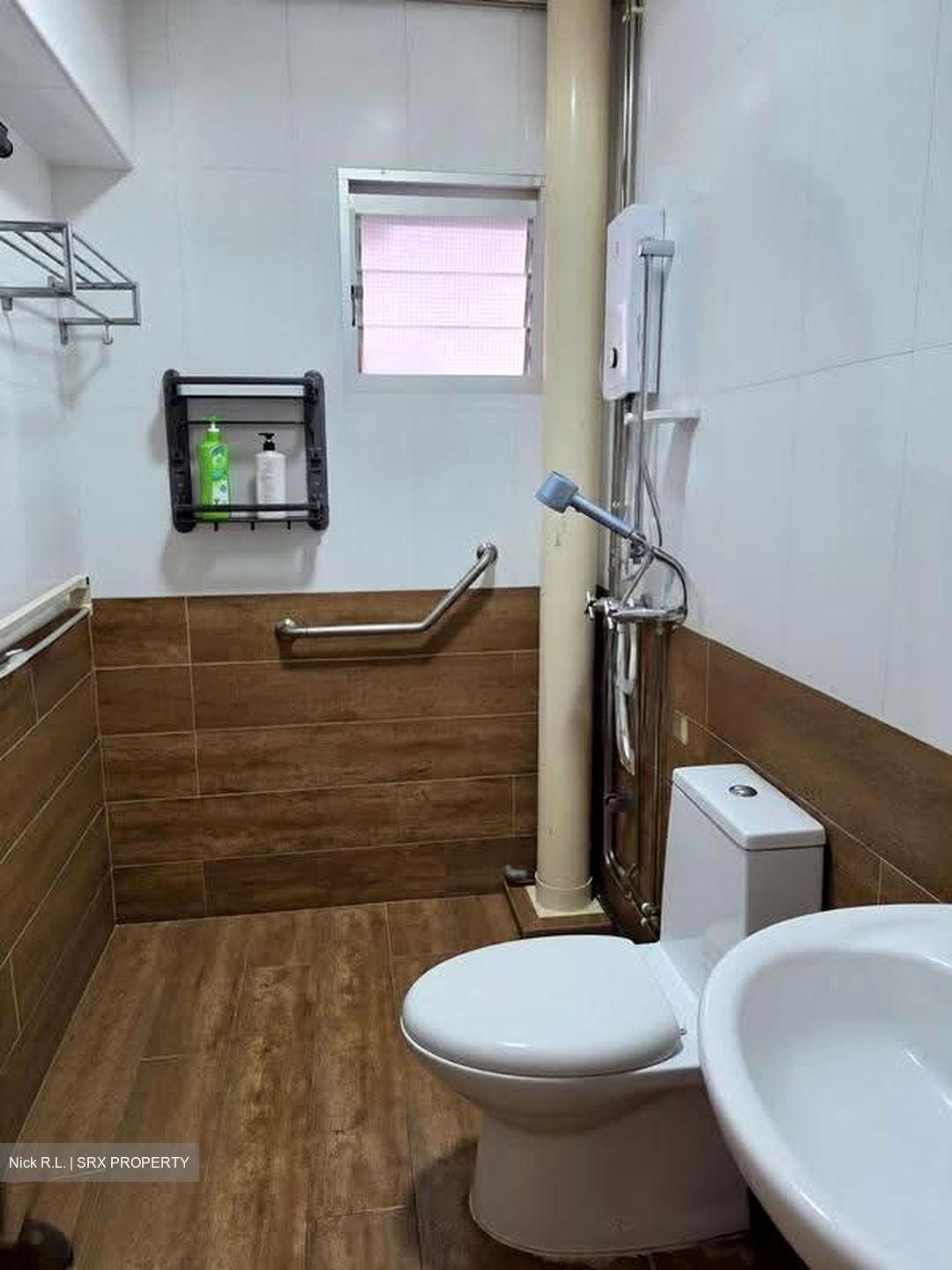 Blk 942 Hougang Street 92 (Hougang), HDB 5 Rooms #629316501